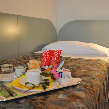 Hotel Al Fogher 3*